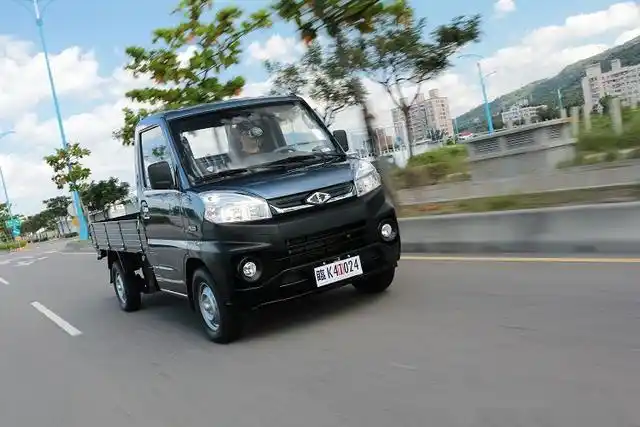 对于试驾自动挡的菱利a19015l这款小货车我们看法如下