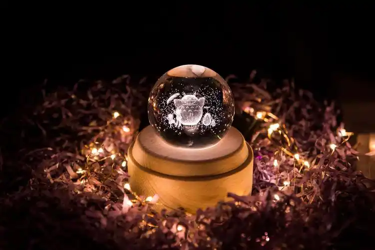 星空旋转水晶球音乐盒木质八音盒送女生礼物特别节日礼物生日礼物