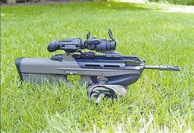 美军fd2000突击步枪在新一代智能步枪面前落伍了