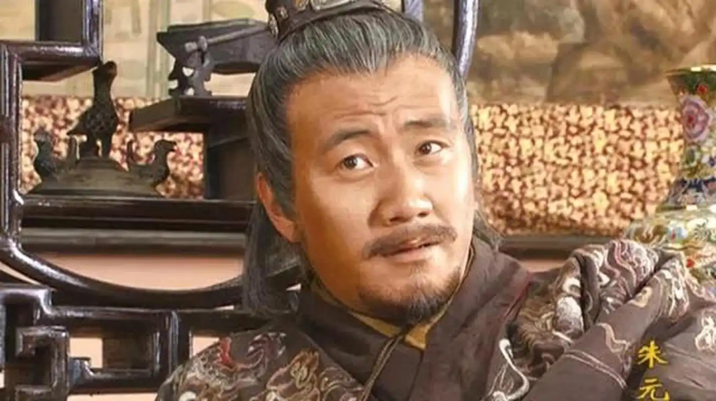 领动计划# 1369年,大臣朱升为了辞官,恭敬地对朱元璋说:"臣想回乡