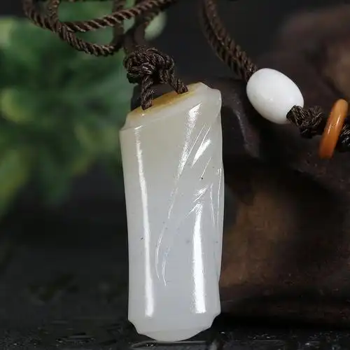 中国玉雕大师陈冠军 和田玉羊脂白玉竹节玉坠4克吊坠挂件js0670