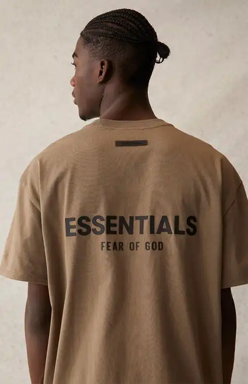 fearofgodessentials背后logo字母短袖t恤