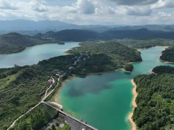 零陵区春耕生产暨早稻育秧现场推进会召开