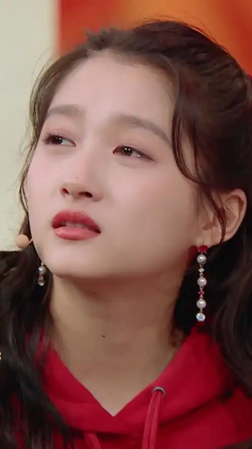 关晓彤哭戏可以啊,说哭就哭,看的叫人心疼