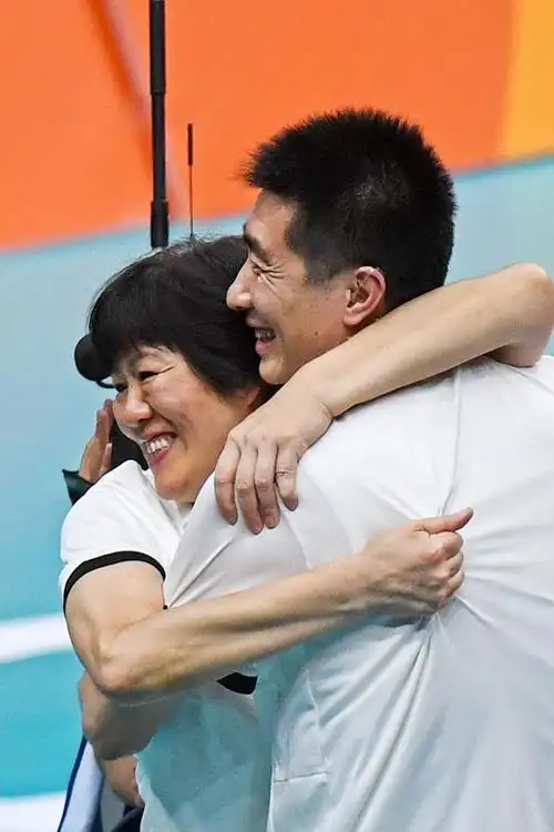 对话女排新帅安家杰觉得自己很敬业但在郎导面前才刚及格