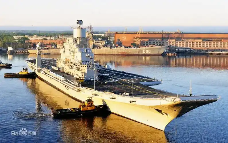 印度"超日王"号航母(ins vikramaditya)舰岛右侧的空