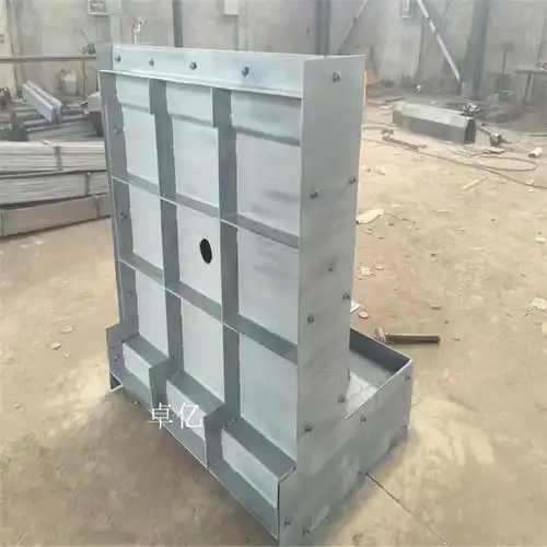 l型挡土墙模具l型挡土墙钢模板卓亿厂家定制