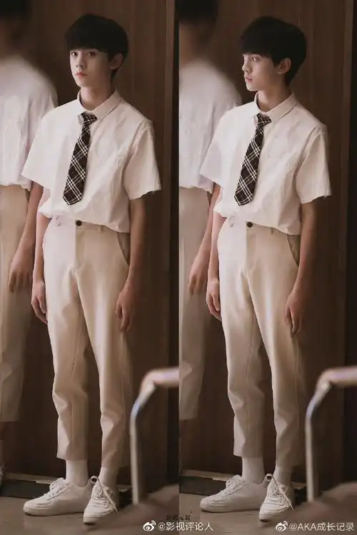 左航 混血感美颜rap担#没人可以抗拒的校服男高中生左航@tf家族-左航