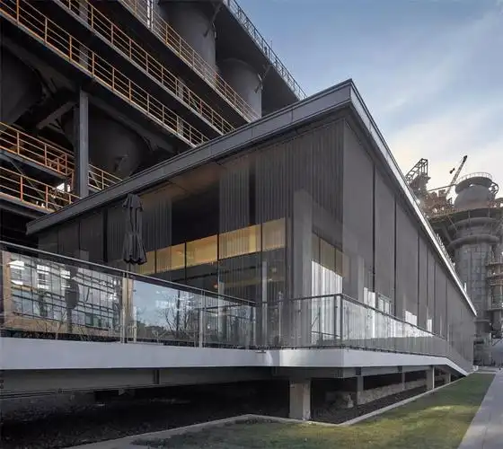 工业遗存改造设计分享-最"硬"星巴克,带你玩转最in工业风-全国搜狐焦