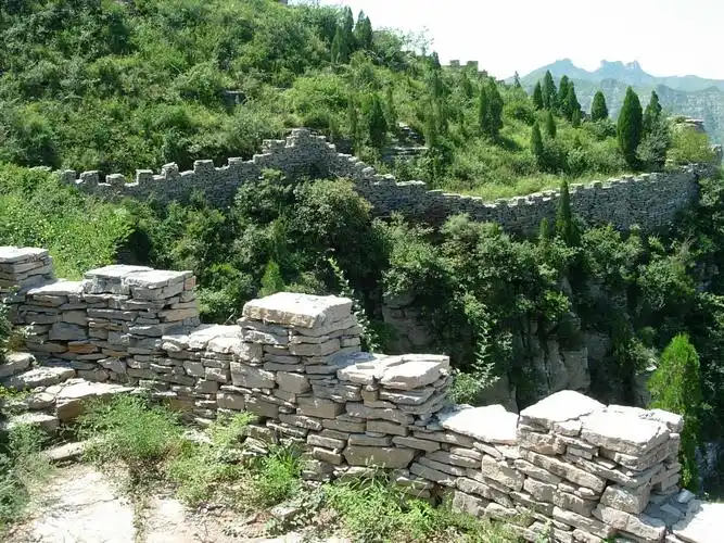 p data-id="gnwtndzmtk">梦泉生态旅游区位于 a target="_blank"