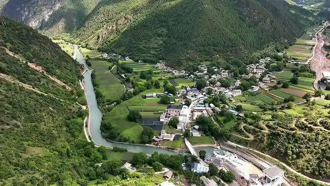 【最是家乡美】霞若乡粗卡通村