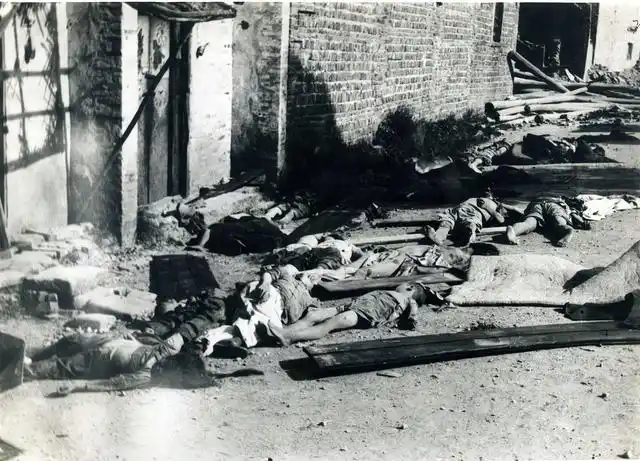 南京大屠杀的凄惨,放在整个人类战争史上都是罕见的,34万人死于日军的