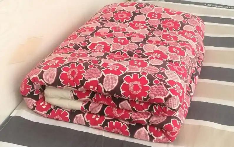 一床老棉被