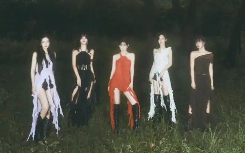 red velvet 回归进行中