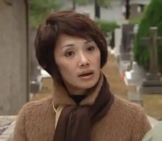 这些婆婆妈妈专业户,当年也曾是绝代风华的美人