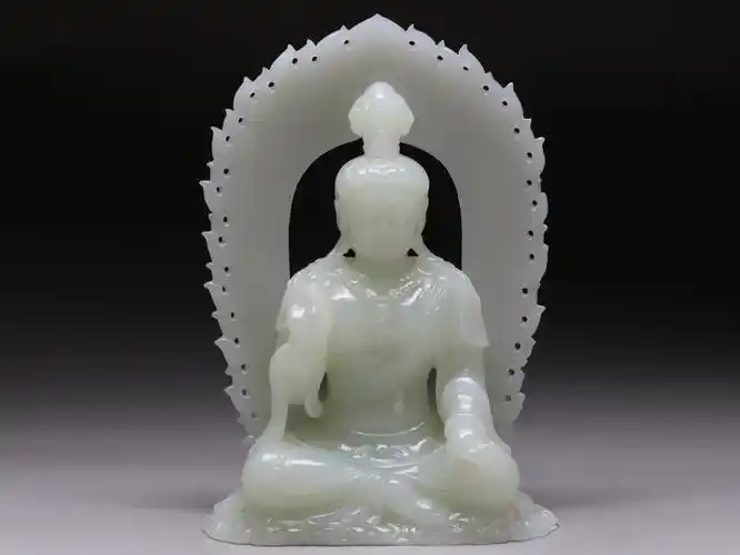 精品和田玉观音菩萨