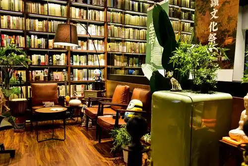 阅读在最美书店---更读书社(隆福寺店)