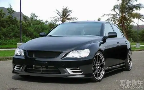 无聊发点新老锐志改装图持续更新