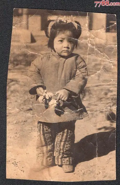 民国年代儿童老照片1张尺寸约5892厘米