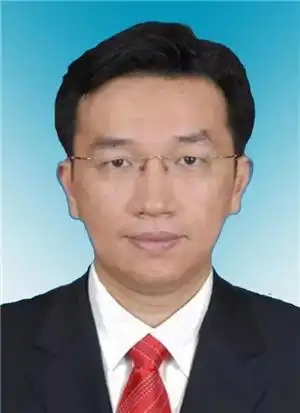 汉族,1973年7月生,在职博士研究生学历,中共党员,现任林芝市委副书记