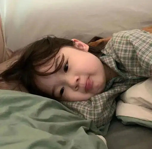 萌系头像开心是一天