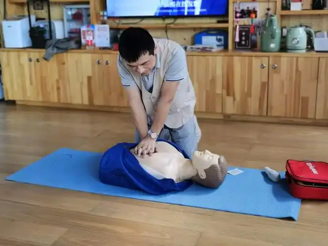 员工急救培训 守护生命安全