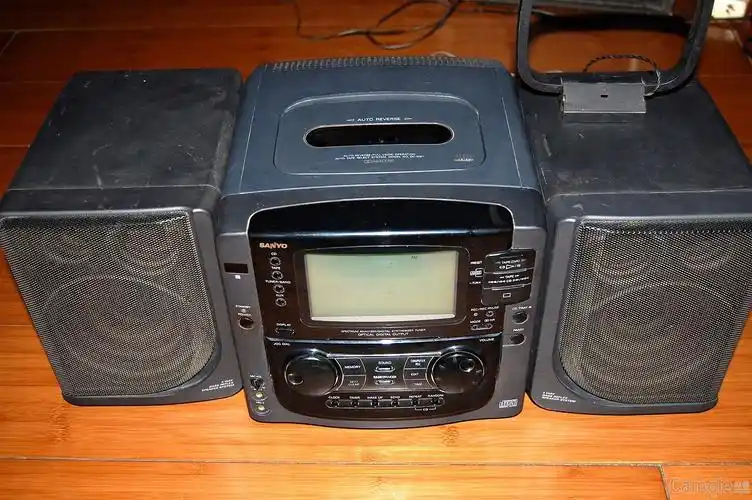 三洋dc-ms1u大眼睛组合音响,300