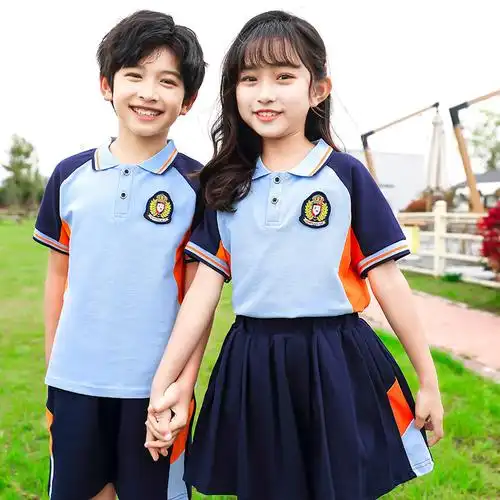 会服中小学生校服