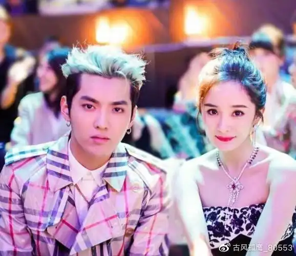 有种"眼球净化"叫杨幂吴亦凡,穿西装同框,网友:啥时合作演情侣