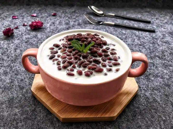 香甜绵软的红豆,搭配香醇牛奶,是下午茶的首选|沙冰|下午茶|口感_新浪