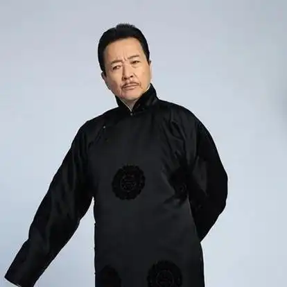 温海波,内地著名影视演员,满族人,出生于北京.