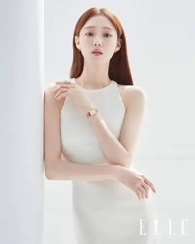 增加演员浓度不愧是麻豆出身的李圣经