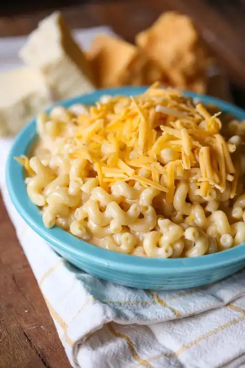 homemade stovetop macaroni and cheese
