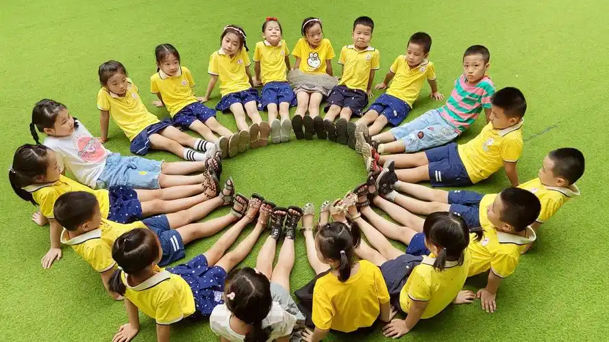 海口市博爱幼儿园——果果(2)班小朋友六一儿童节快乐