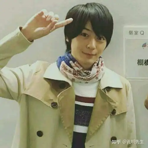 有没有桐生战兔的图片或者犬饲贵丈的图片想拿来做头像