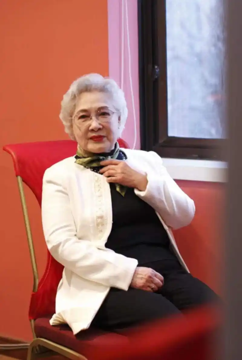 最美奋斗者秦怡今晨病逝,享年100岁