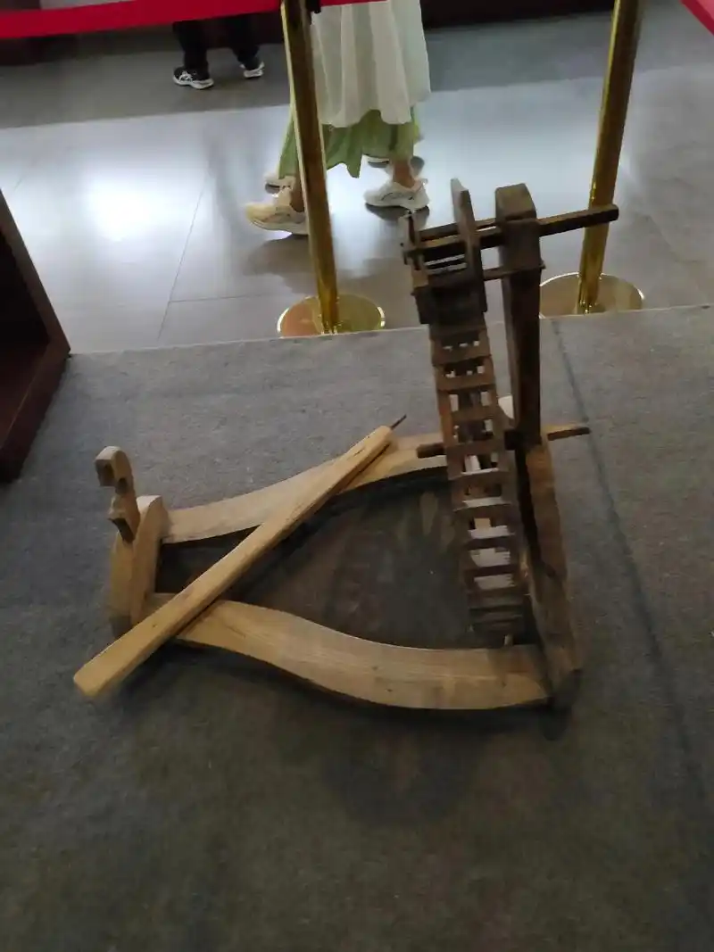 你见过吗,古代从抽丝到纺织整套机具. - 抖音