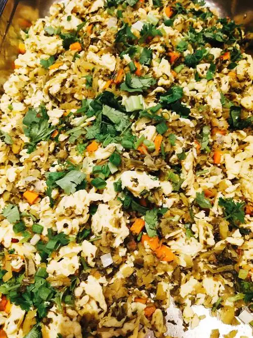 雪菜炒鸡蛋 制作人:周明军