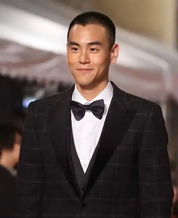 男明星帅不帅看寸头?