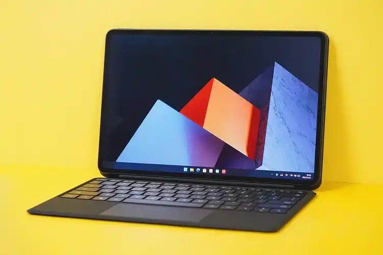 华为matebook e上手体验:11代酷睿飞跃 无短板办公神器