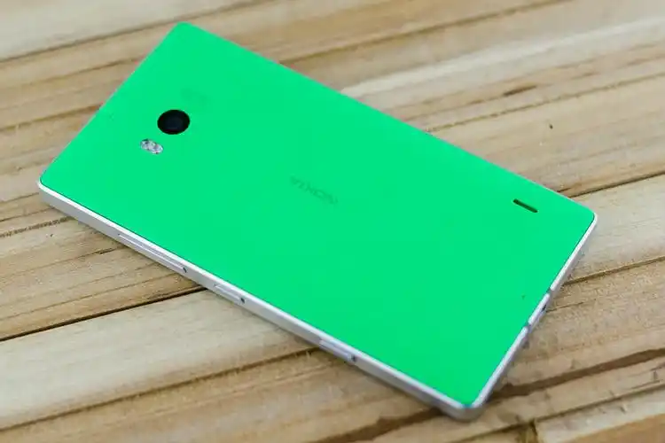 多彩wp金属旗舰机 诺基亚lumia 930图赏