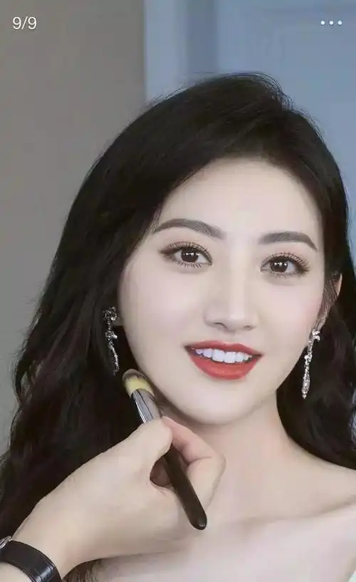 女星烤瓷牙景甜平整漂亮很加分林允整了以后连笑都不自然