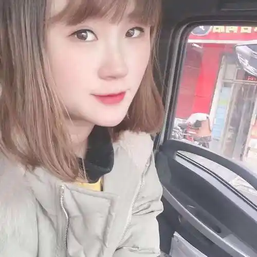 朴素苦恋时空的照片