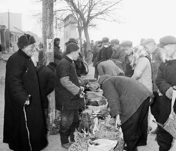 解放初期浙江杭州与老北京相比谁更繁华呢