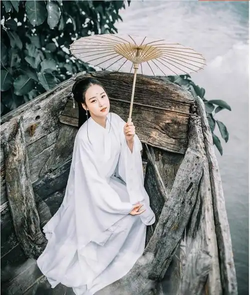 古装古风仙女魏晋风清新淡雅襦裙离人愁唐装贵妃摄影写真广袖襦裙