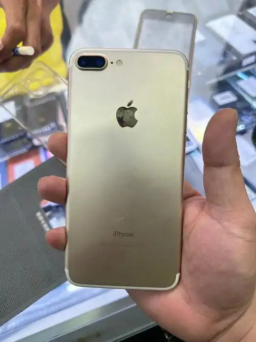 苹果7p国行128g全原屏有背光688