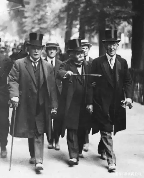 巴黎和会三巨头