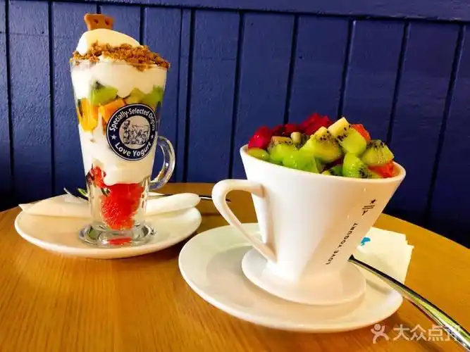 blueglass yogurt阿秋拉尕酸奶(丰联店)图片 - 第48张