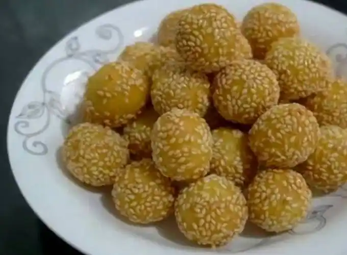 教你在家做街边"网红零食",一盆糯米粉一把芝麻,做法超简单!