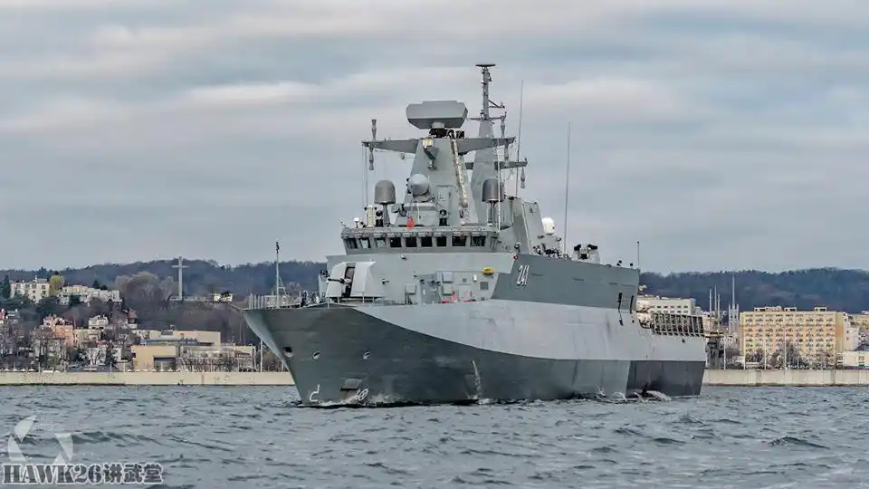 波兰海军"西里西亚"号巡逻舰内部照曝光 18年精心打造的军舰